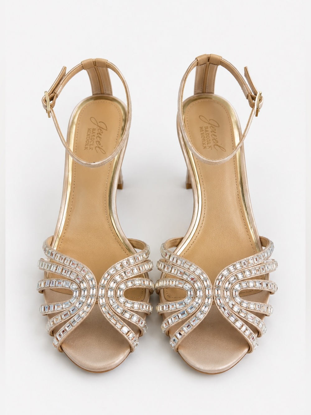 Jewel Badgley Mischka Ocean Crystal Sandals Size 6 Screen Worn Tell Me Lies